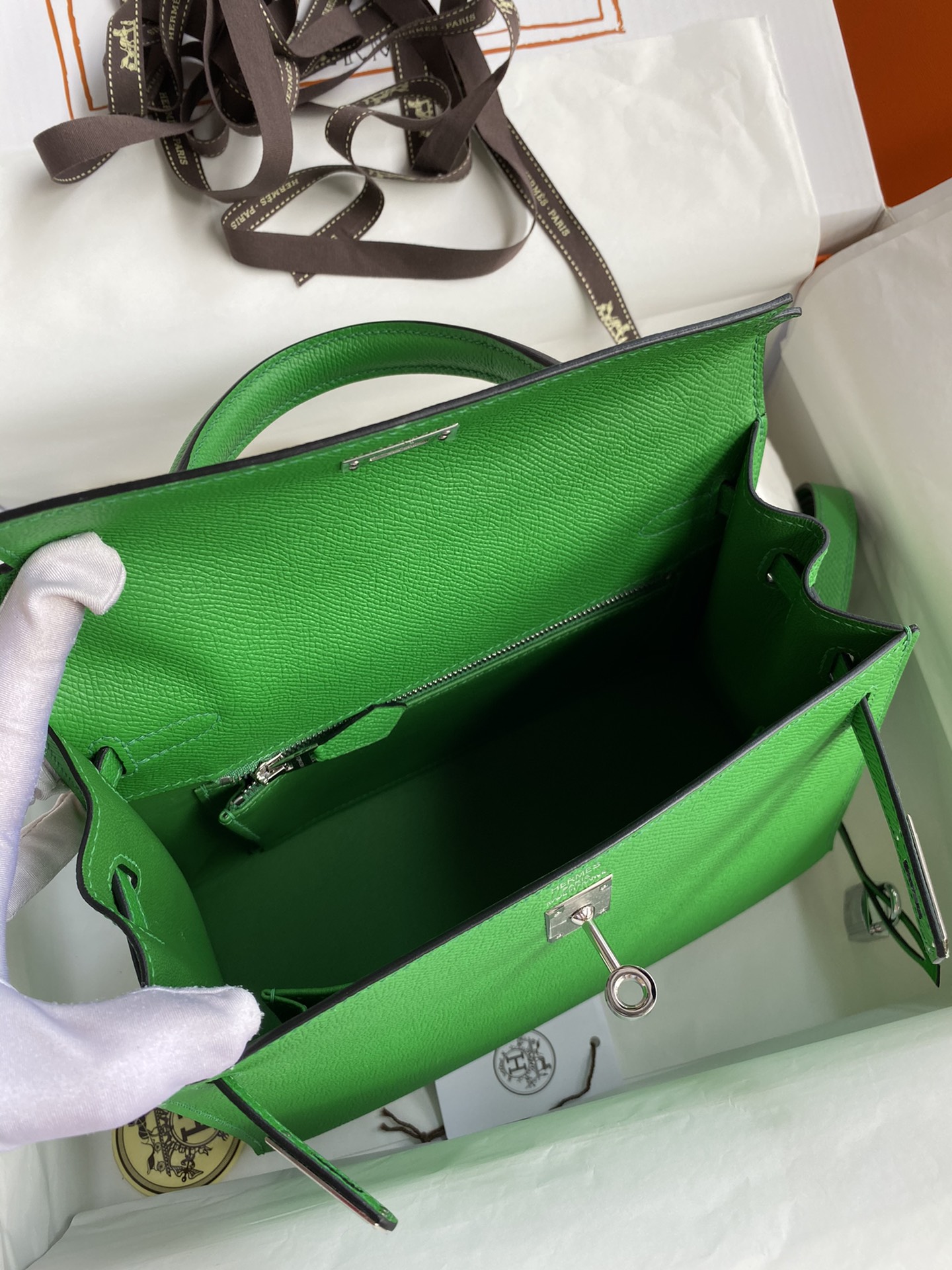 Hermes Kelly 25cm Handbag Shoulder Bag in Green Bombou Epsom Leather